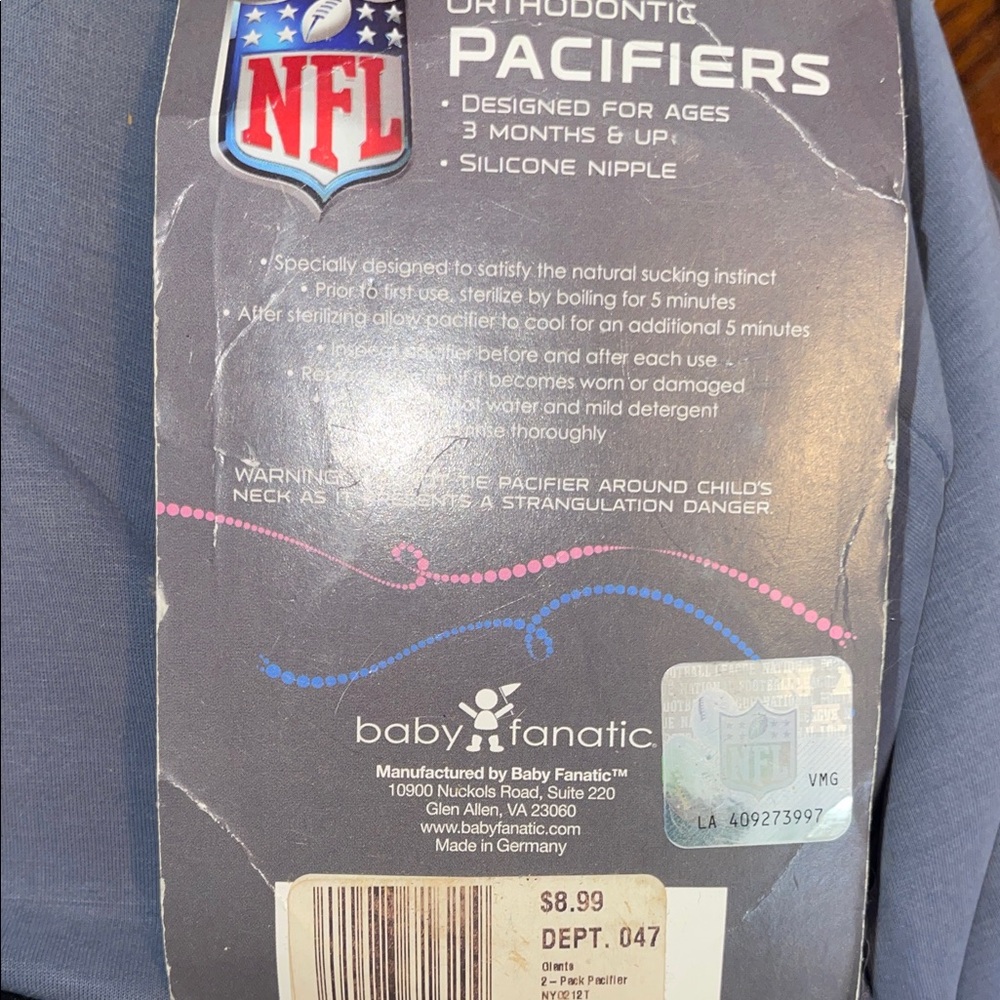 NFL Orthodontic Pacifiers - Picture 3 of 3
